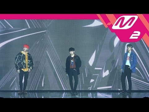 [MPD직캠] 세븐틴 직캠 4K 'CHANGE UP' (SEVENTEEN FanCam) | @MNET PRESENT SPECIAL_2017.11.7