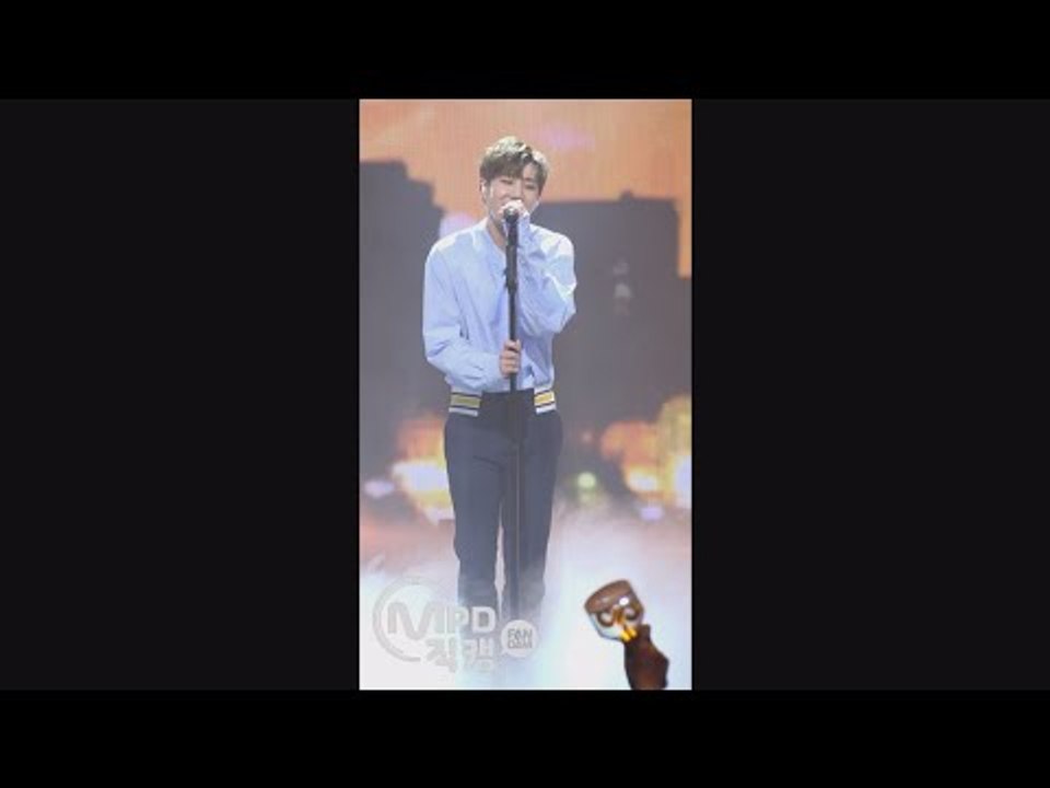 [MPD직캠] 김성규 직캠 'True Love' (KIM SUNG KYU FanCam...