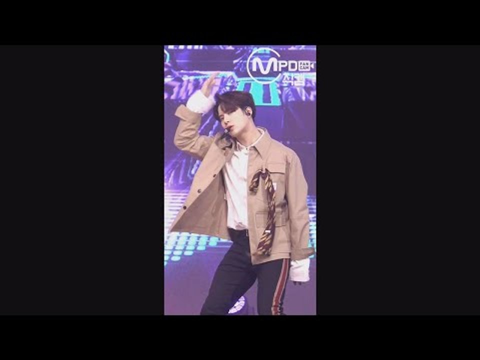 [MPD직캠] 갓세븐 잭슨 직캠 'Look' (GOT7 JACKSON FanCam) | @MCOUNTDOWN_2018.3.22