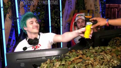 Fortnite NINJA Spectates GOTAGA After Losing Creator Code BET! -CRAZY COMMENTATOR-