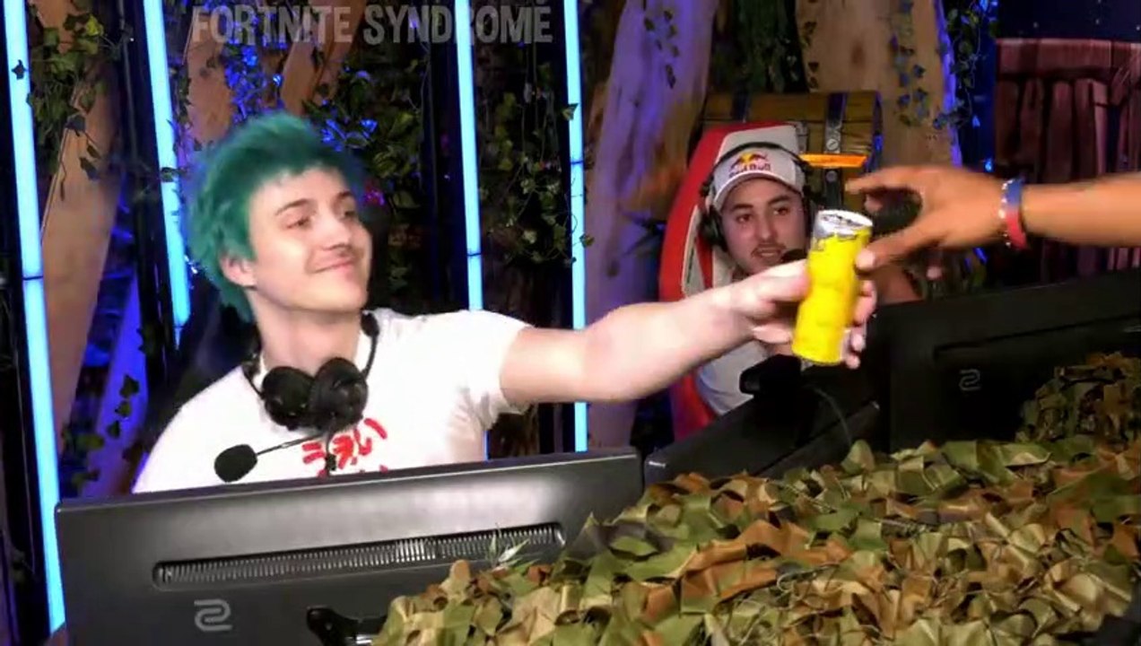 Fortnite NINJA Spectates GOTAGA After Losing Creator Code BET! -CRAZY COMMENTATOR-