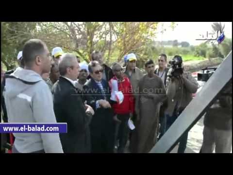 صدى البلد | المنيا تدشين ماكينة ري بالطاقة الشمسية والمحافظ سندعمها لصغار المزارعين