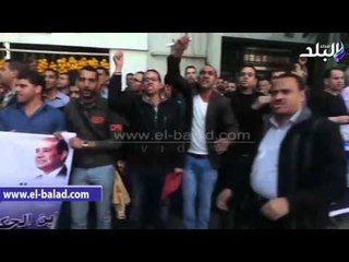 صدى البلد | حملة الماجستير والدكتوراه ينقلون تظاهراتهم أمام الوزراء