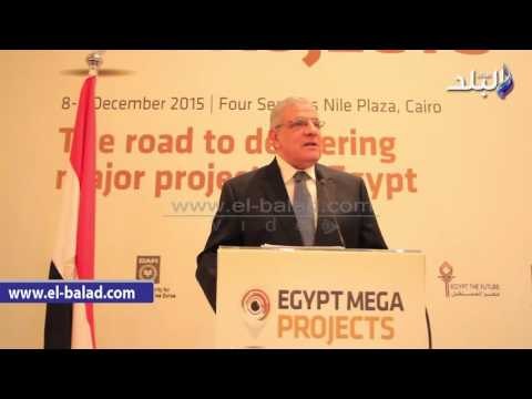صدى البلد | «محلب» خلال تسلمه جائزة «الإنجاز مدى الحياة»: «اجتهدت ولم أتكاسل»