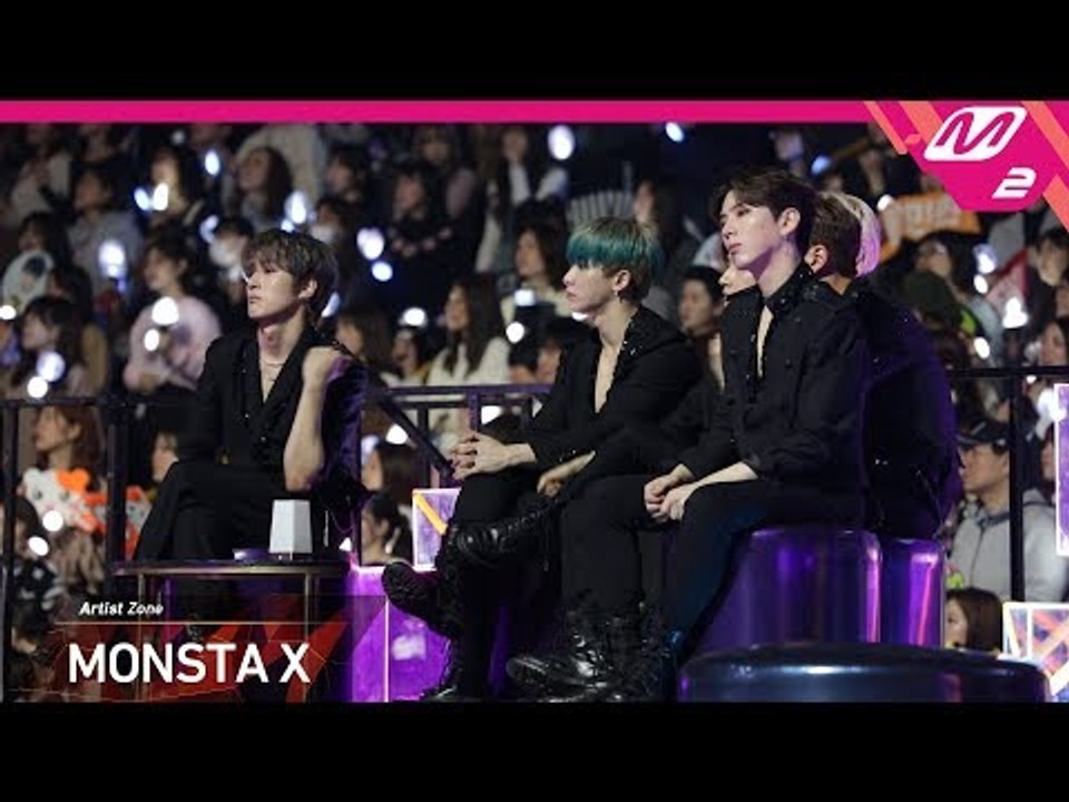 [2018MAMA x M2] 몬스타엑스(MONSTA X) Reaction to 트와이스(TWICE)'s Performance in JAPAN