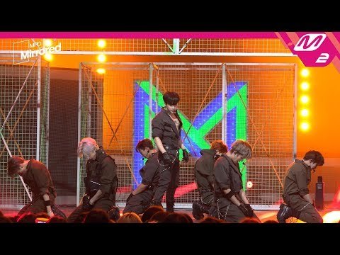 [MPD직캠(Mirrored)] 몬스타엑스 거울모드 직캠 'Shoot Out' (MONSTA X FanCam) | @MCOUNTDOWN_2018.10.25