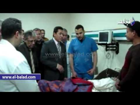 صدى البلد | محافظ الشرقية يزور مصابي حادث انقلاب سيارة جامبو