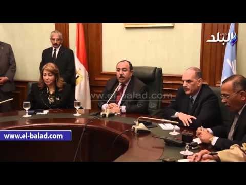 صدى البلد | عبد الظاهر لرؤساء أحياء الاسكندرية: إضاءة الشوارع خلال شهر