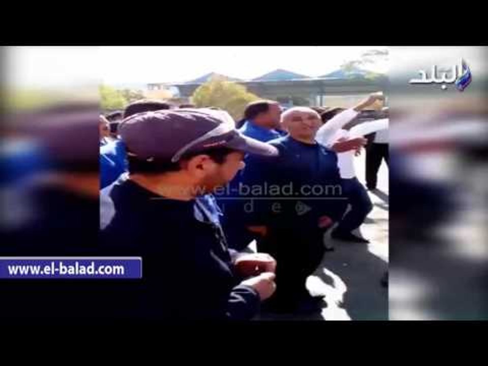 صدى البلد |  مئات العاملين بمجمع الألمونيوم بنجع حمادي يواصلون اعتصامهم لليوم الثاني