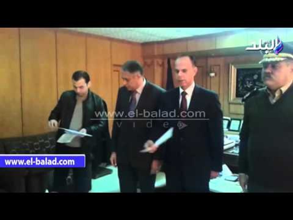 صدى البلد |  مدير أمن سوهاج يكرم الضباط والأمناء والجنود المتميزين