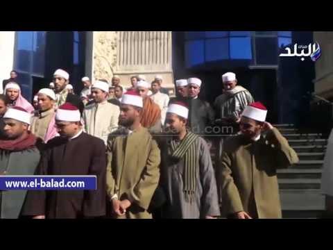 صدى البلد | خطباء الأوقاف يتظاهرون أمام الصحفيين للمطالبة بالتثبيت