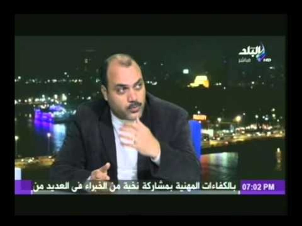 الكاتب محمد الباز: مرسى فقد " نصف عقله" عندما تولى السلطة وفقده النصف الاخر عندما دخل السجن