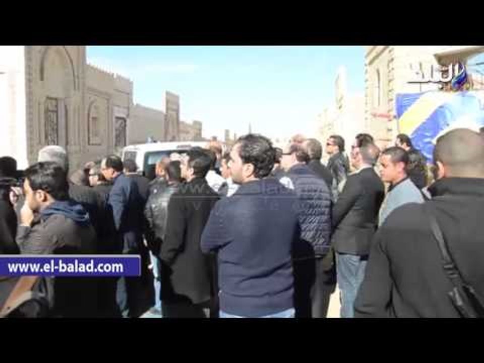 صدى البلد |  تشييع جثمان الفنان الراحل ممدوح عبد العليم لمثواه الأخير