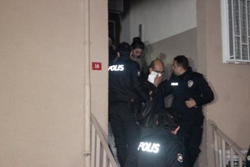 İstanbul'da Yangın: 4'ü Çocuk 16 Kişi Kurtarıldı