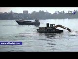 صدى البلد | محافظ البحيرة ومدير الامن يقودان حملة لإزالة الاقفاص السمكية بفرع نهر النيل بالمحمودية