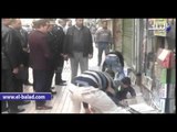 صدى البلد | حكمدار القاهرة يأمر صاحب مقهى بإزالة الإشغالات بوسط البلد