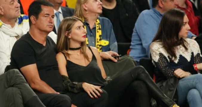 Bomba İddia! Acun Ilıcalı'nın Zeynep Yılmaz'la Evliliğini Şeyma Subaşı'nın Gönderdiği Fotoğraflar Bitirdi