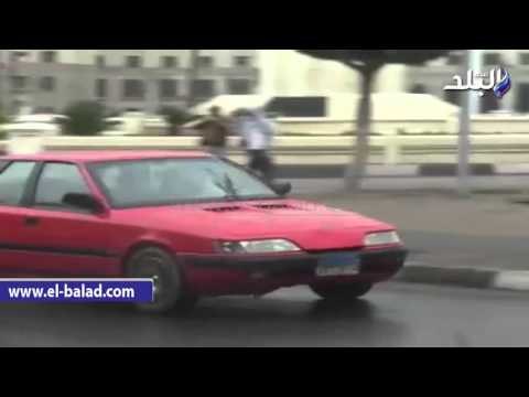 صدى البلد | سقوط أمطار غزيرة على ميدان التحرير ووسط البلد