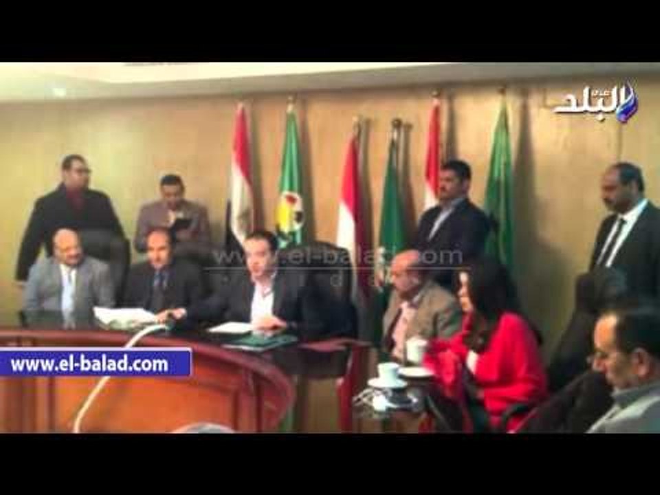 صدى البلد | محافظ الفيوم يُسلم دعم الأندية الرياضية بقيمة 617 ألف جنيه