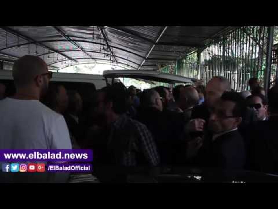 صدى البلد | تشييع جنازة المدير الأسبق لمكتب "السادات" من مسجد مصطفى محمود