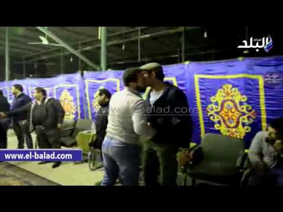 صدى البلد | بدء عزاء والد الفنان محمد سلام‎