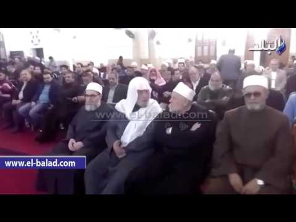 صدى البلد | بدء عزاء "المختار المهدي" بمسجد المصطفي