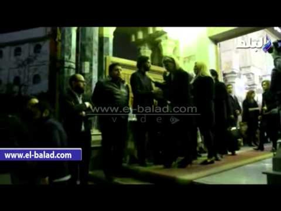صدى البلد |وصول كندة علوش وأنغام وأكرم القصاص لعزاء الروائي علاء الديب‎