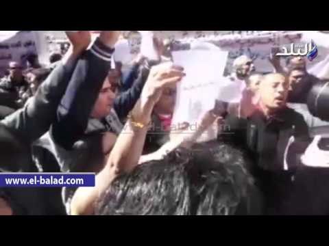 صدى البلد | بدء وقفة الموسيقيين اعتراضا على استقالة هانى شاكر بالطبل البلدى