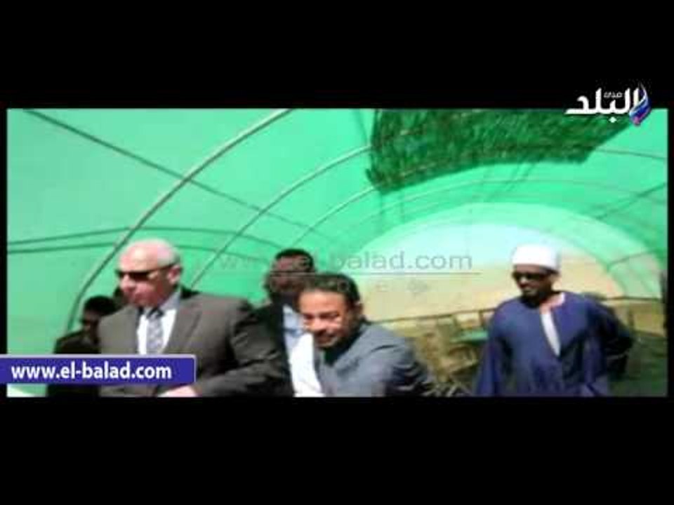 صدى البلد :محافظ أسوان يتفقد الصوبات الزراعية ع...