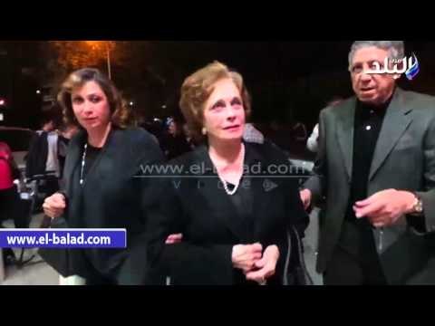 صدى البلد | جيهان السادات وصفاء أبوالسعود والشيخ صالح كامل يصلون عزاء مختار