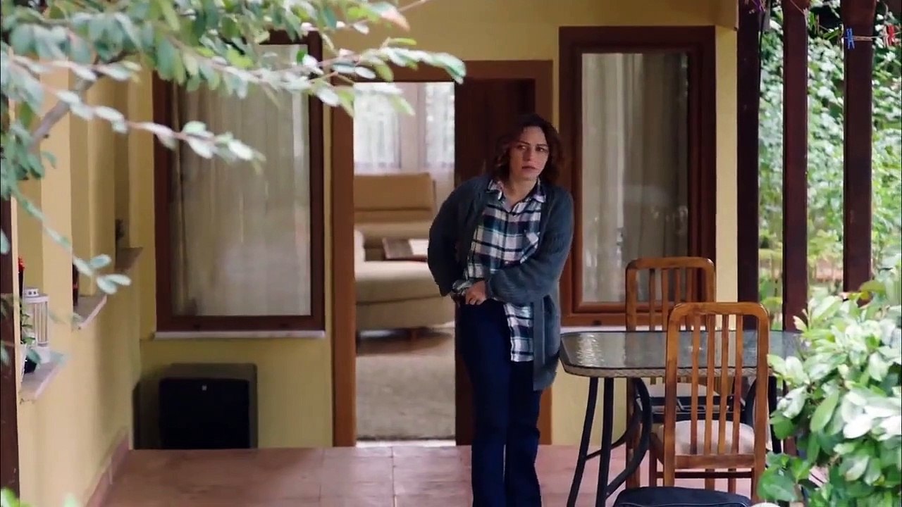 مسلسل أبناء الإخوة الحلقة 6 القسم الأول