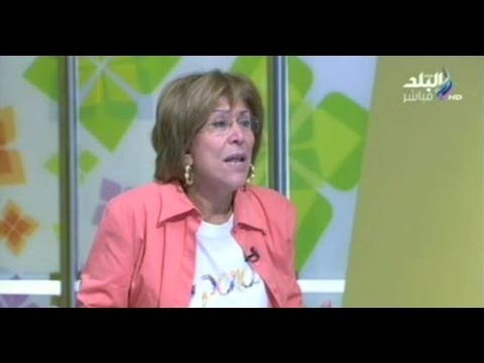 فريدة الشوباشى :  مليون وحدة سكنية مغلقة .. واراضى تباع بسعر 18 قرش للمتر .. إزااى ؟؟