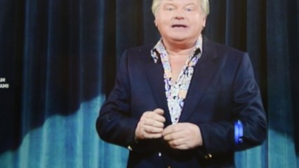 Benny Hill na Dzien Kobiet