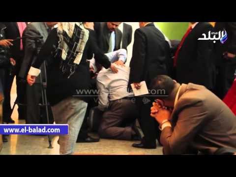 صدى البلد | وزير التعليم يتجاهل ولي أمر تعرض للاغماء خلال لقاءه بأولياء الأمور