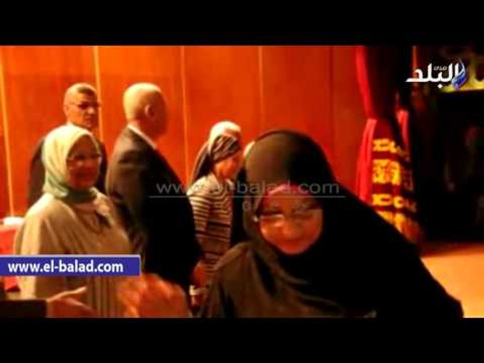 صدى البلد | توزيع بطاقات صرف معاش تكافل وكرامة.. وتكريم للأمهات المثاليات بأسوان