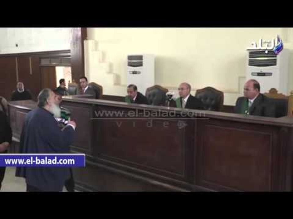 صدى البلد | حازم أبو إسماعيل يطلب «ورقة وقلم» أثناء محاكمته في التحريض على حصار محكمة مدينة نصر