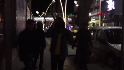 Tokat Yaya Geçidinde Gençlerin Tehlikeli Oyunu