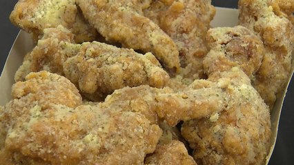 더 달고 짜졌다...치킨 반마리에 '하루 나트륨' / YTN