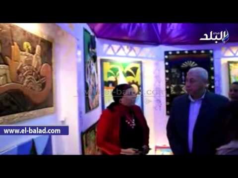 صدى البلد | محافظ أسوان يسلم شهادات تقدير للطلاب والمعلمين المتميزين