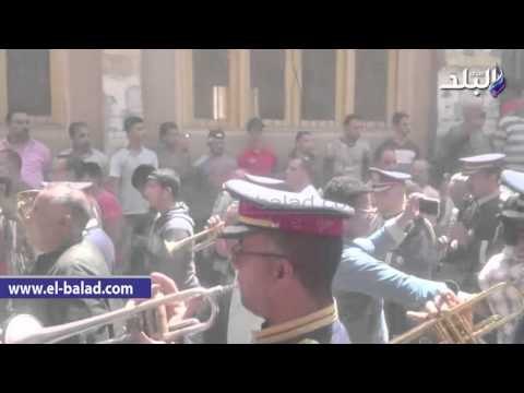 صدى البلد | جنازة شهيد القوات المسلحة بالمحلة تتحول لمظاهرة ضد الإرهاب