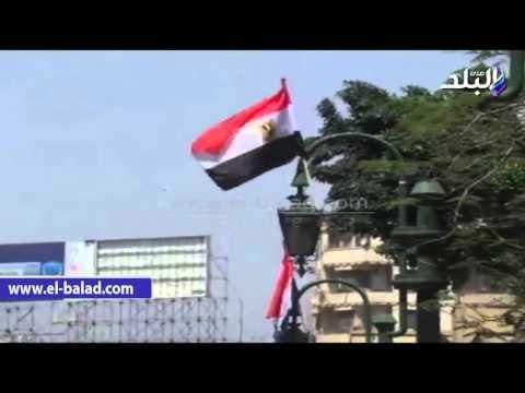 صدى البلد | صور «السيسي» و«أولاند» تزين محيط مجلس النواب