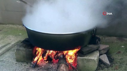 Bu sefer erkekler pişirdi kadınlar yedi