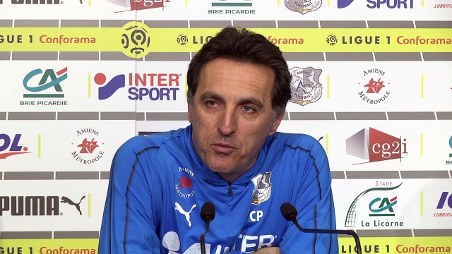 Avant le match Amiens SC - Nîmes Olympique - Christophe Pélissier