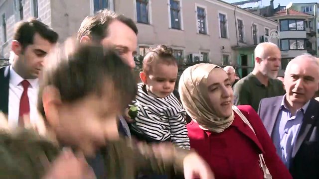 Bakan Albayrak, Sarıyer’de esnaf ziyaretinde bulundu - İSTANBUL