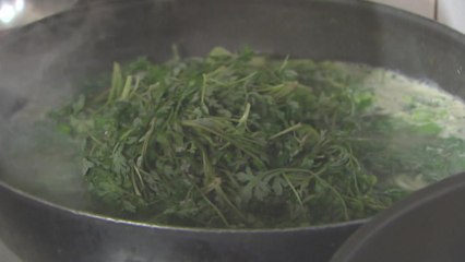 '봄 향기 가득'...제철 맞은 봄 도다리 / YTN