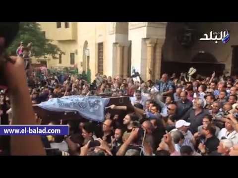 صدى البلد | تأدية صلاة الجنازة على الفنان وائل نور بمسجد السيدة نفيسة