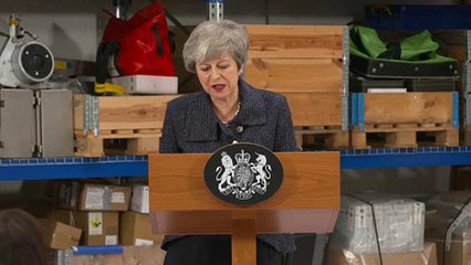 May suplica un esfuerzo más a Bruselas para cerrar el Brexit
