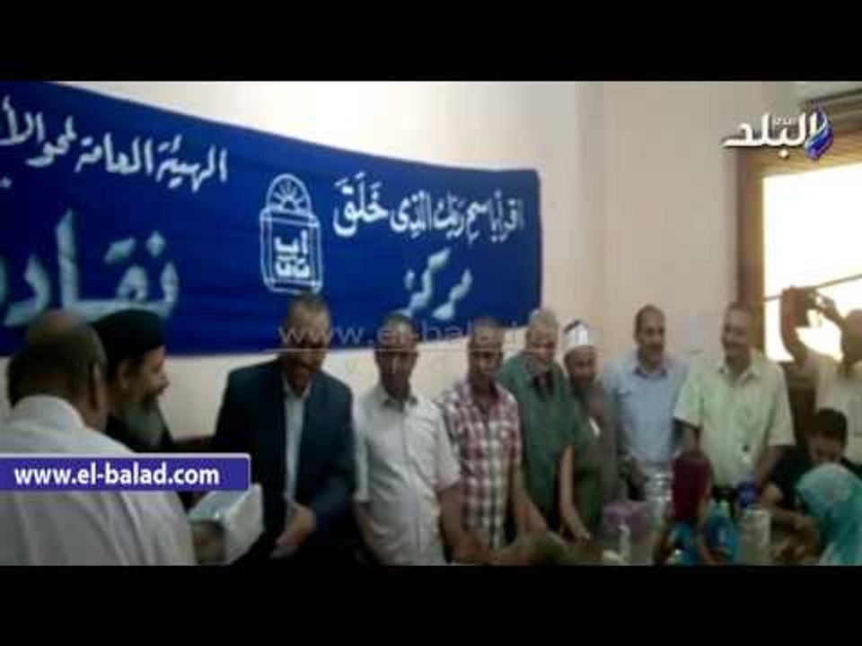 صدى البلد | تعليم الكبار ينظم قافلة لتكريم 25 متحرر من الأمية بقنا