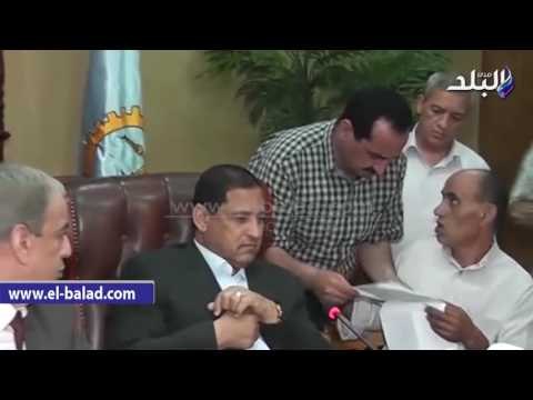 صدى البلد | محافظ الغربية يسمع شكاوي المواطنين ويكلف ببحث موقف 53 موظف منتدب من الاسعاف