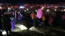 Öldürülen 440 kadının anısına dilek feneri uçuruldu